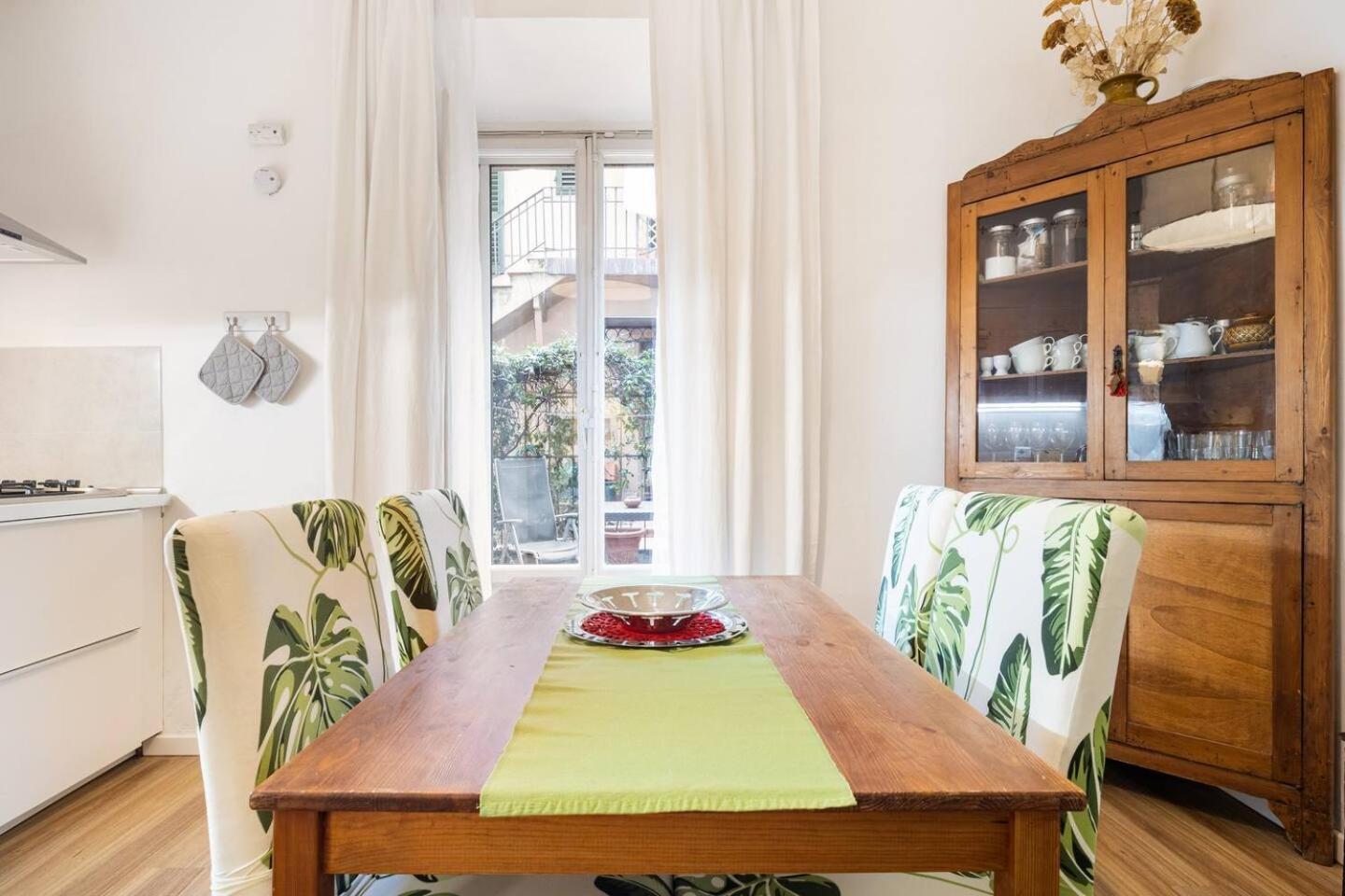 Apartamento Comfy Unit Suitable For Work Street Level With Patio *